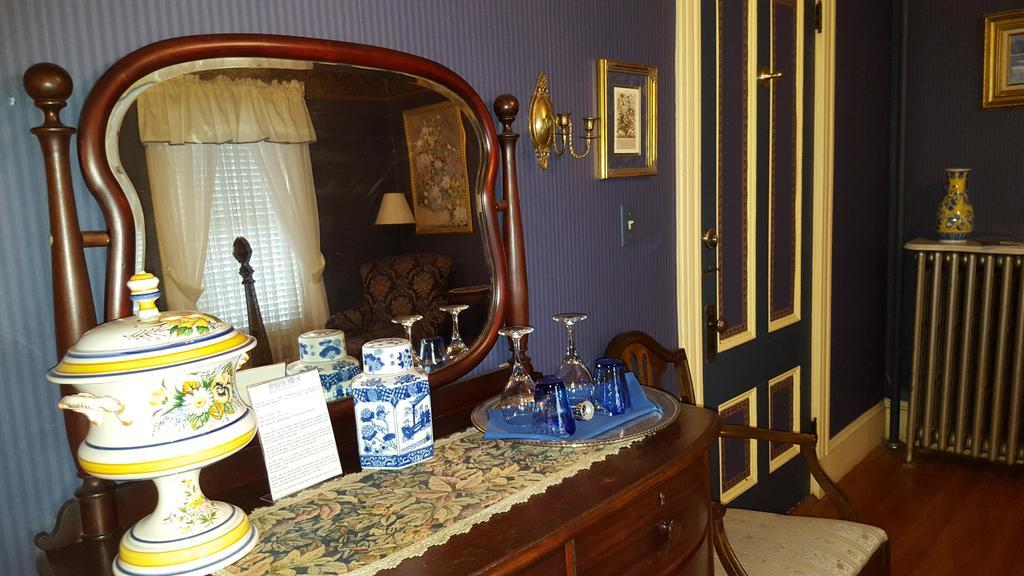 Holidae House Bed & Breakfast Bethel Bagian luar foto
