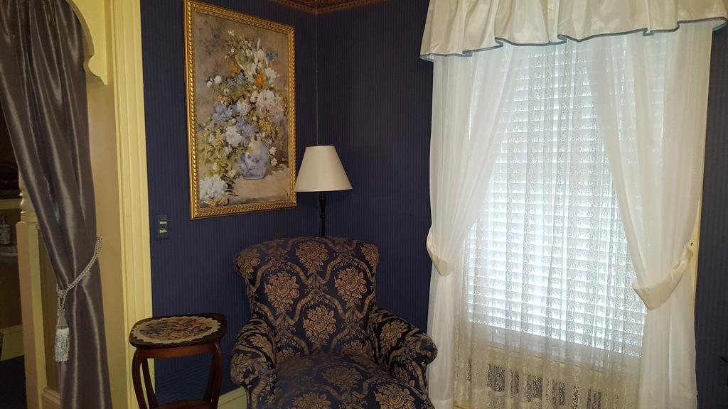 Holidae House Bed & Breakfast Bethel Bagian luar foto