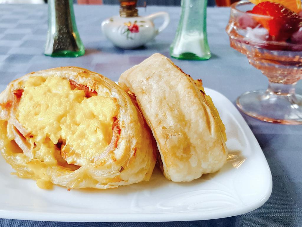 Holidae House Bed & Breakfast Bethel Bagian luar foto